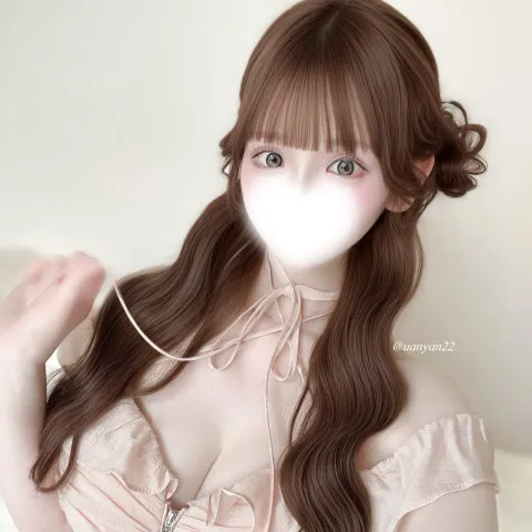 天華｜堺筋本町・本町・阿波座・大阪府のメンズエステ求人の先輩の声　美容の経験を生かして、私らしく働けています画像1